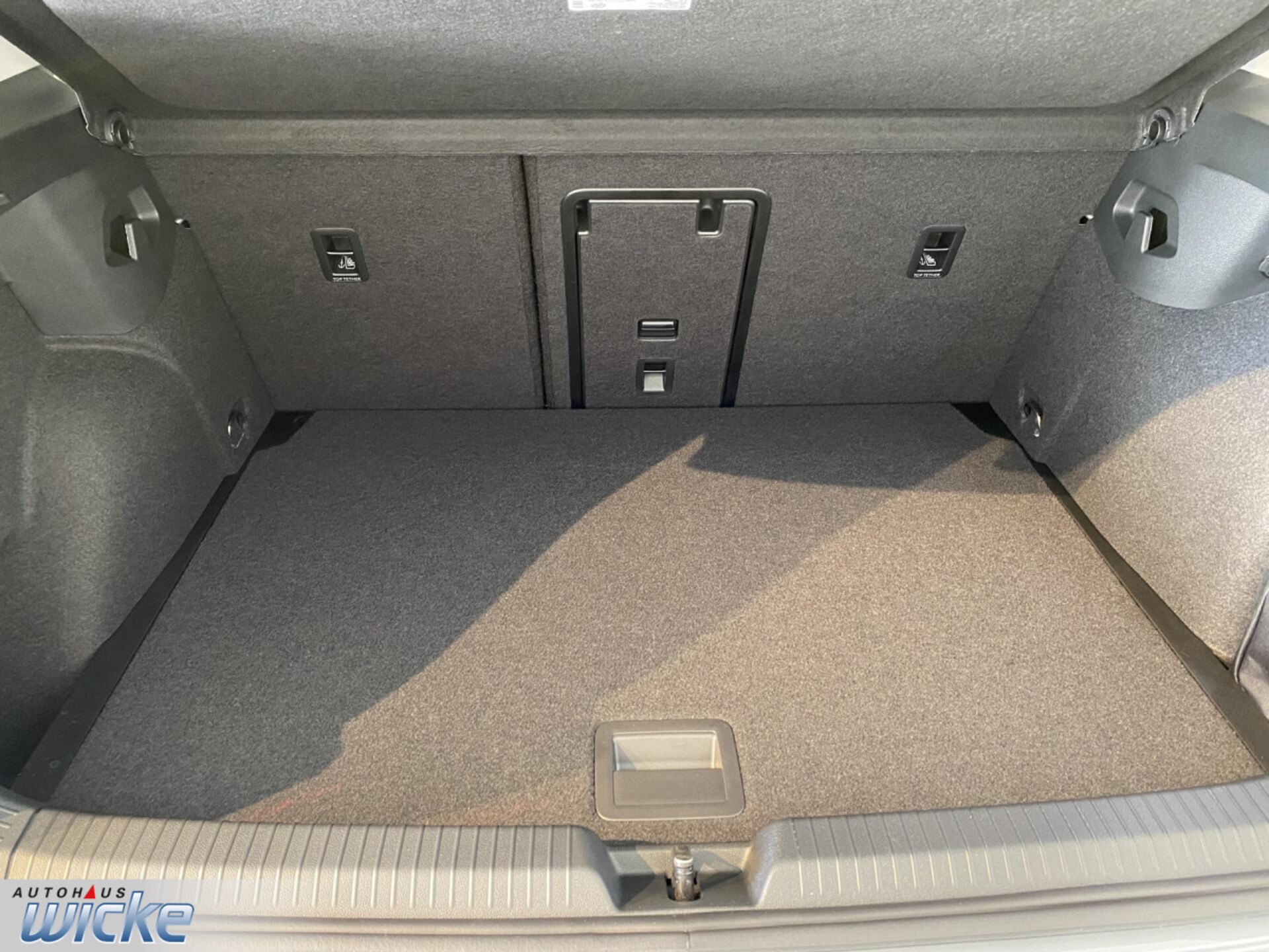 Volkswagen Golf Style