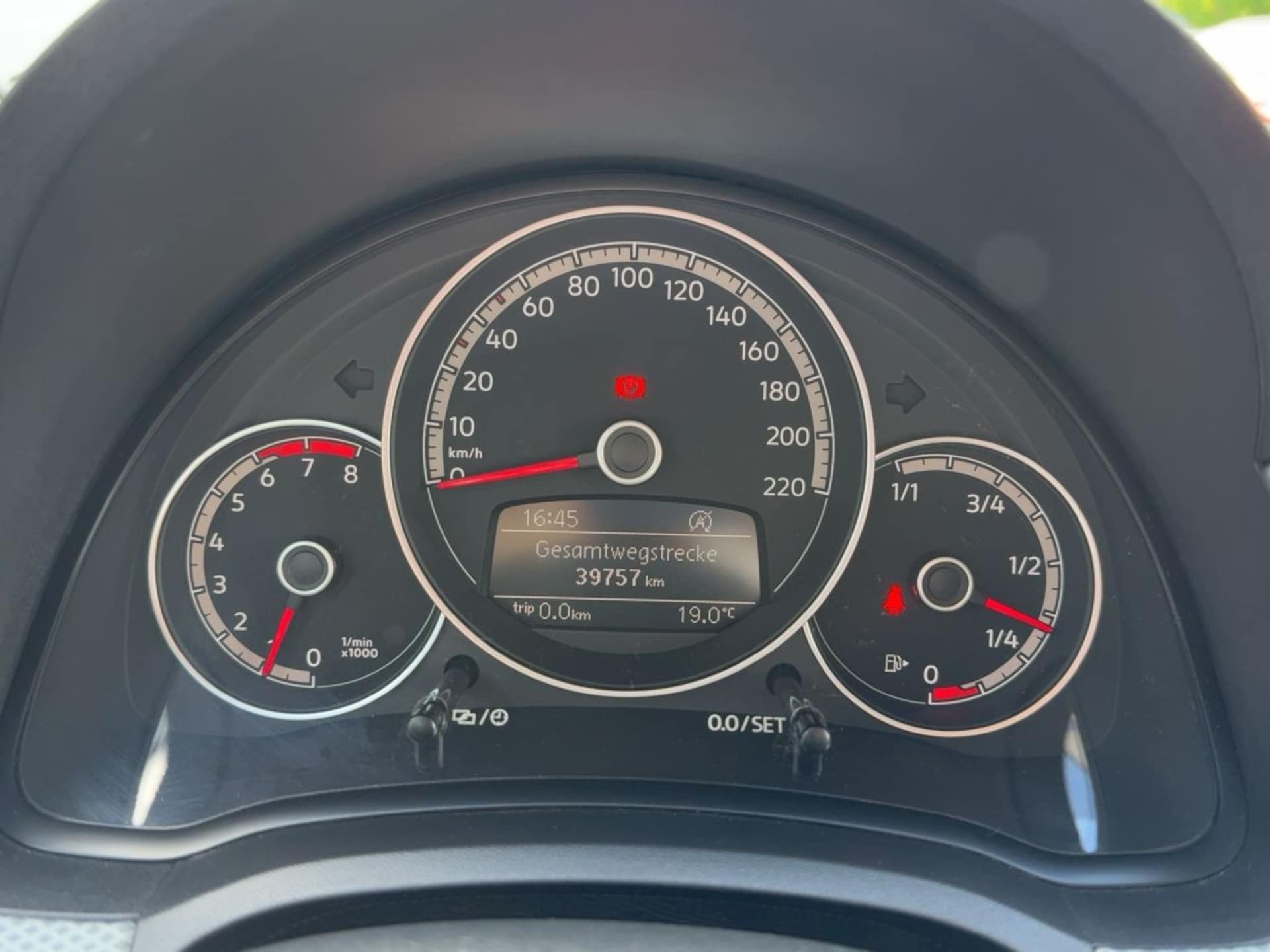 Volkswagen up! ACTIVE