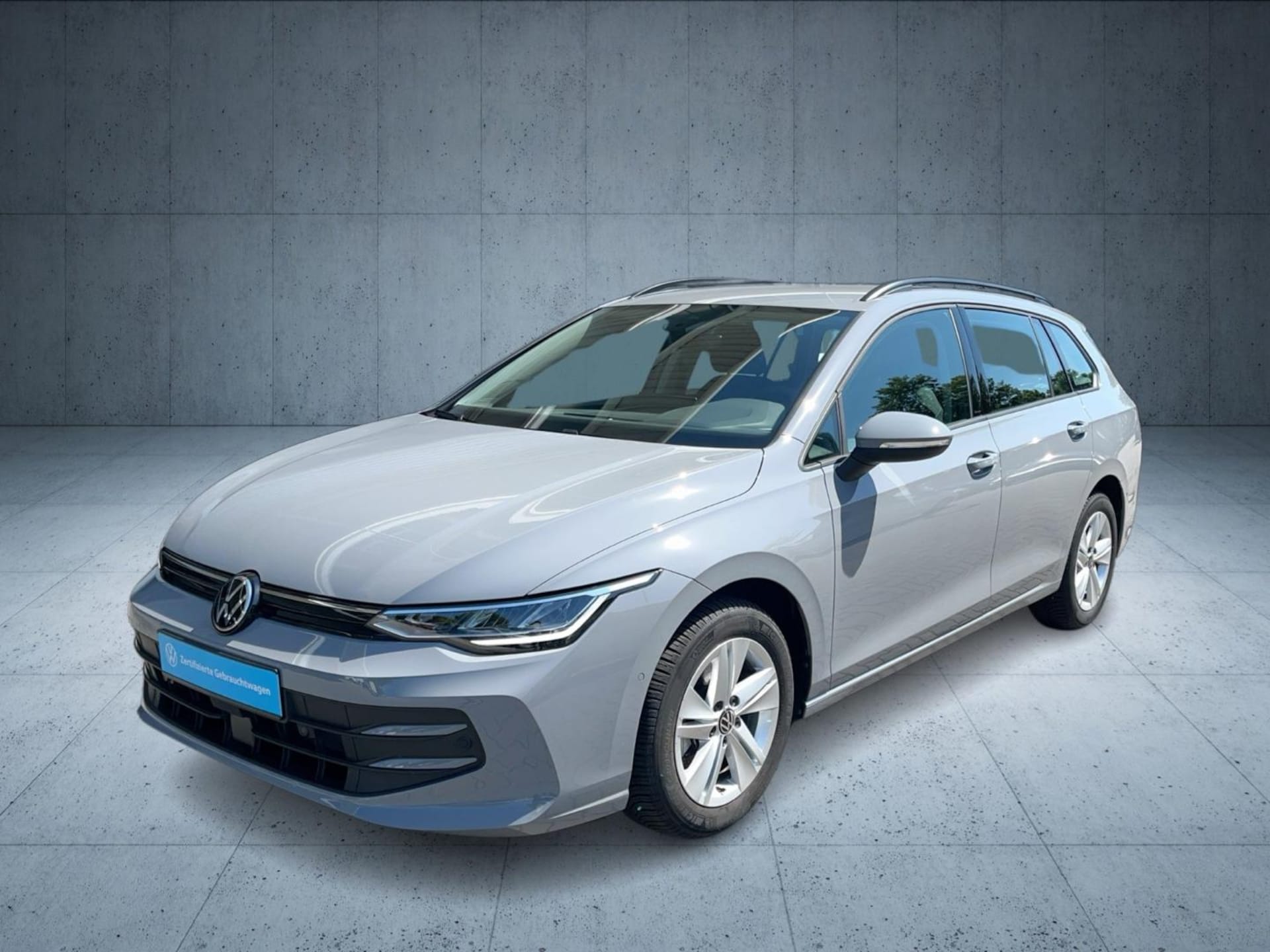 Volkswagen Golf Variant Life