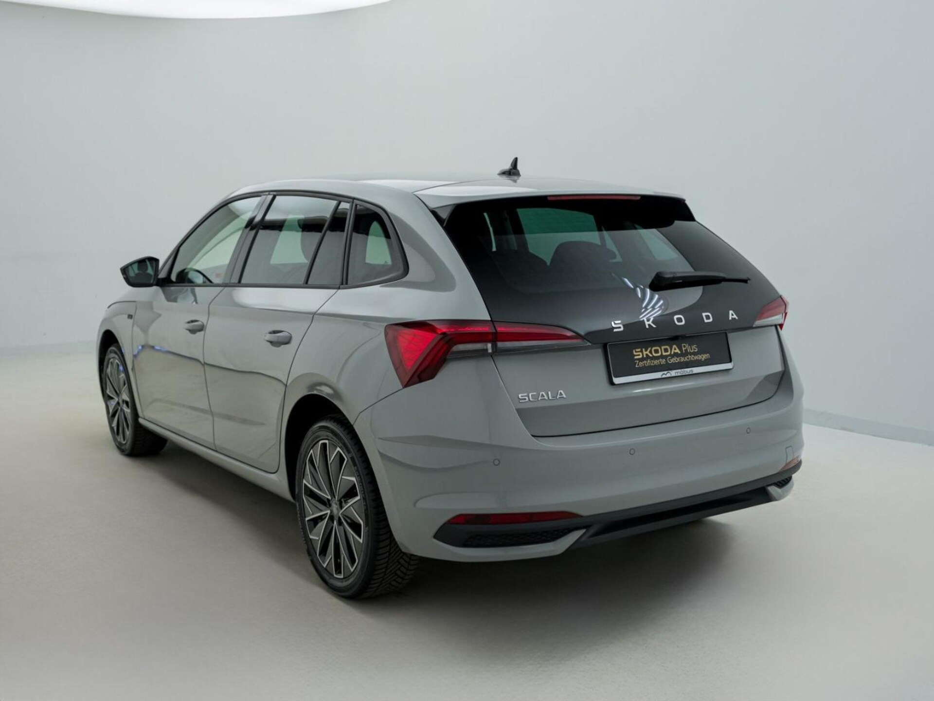 Skoda Scala Tour