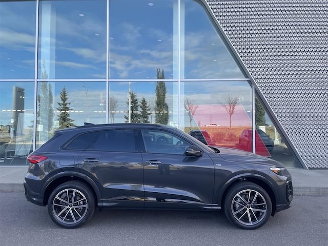 Photo of 2025 Audi Q5