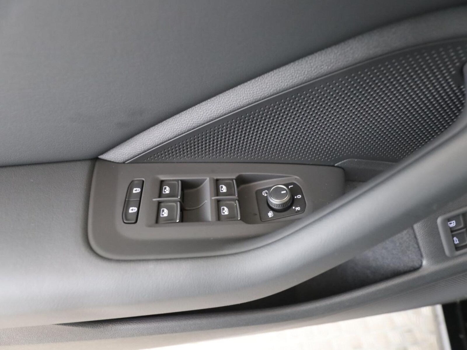 Volkswagen Passat – Bild 20