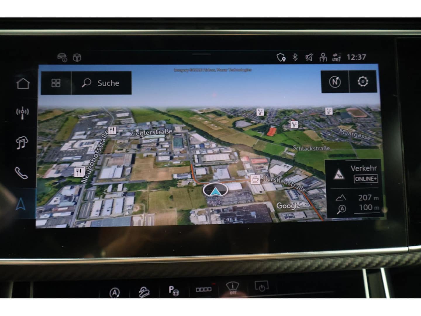 Bild über Audi SQ8 SUV TFSI quattro tiptronic - für weitere Informationen kontaktieren Sie den Audi Partner