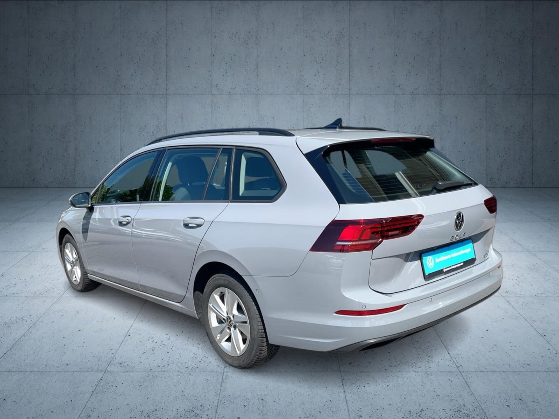 Volkswagen Golf Variant Life