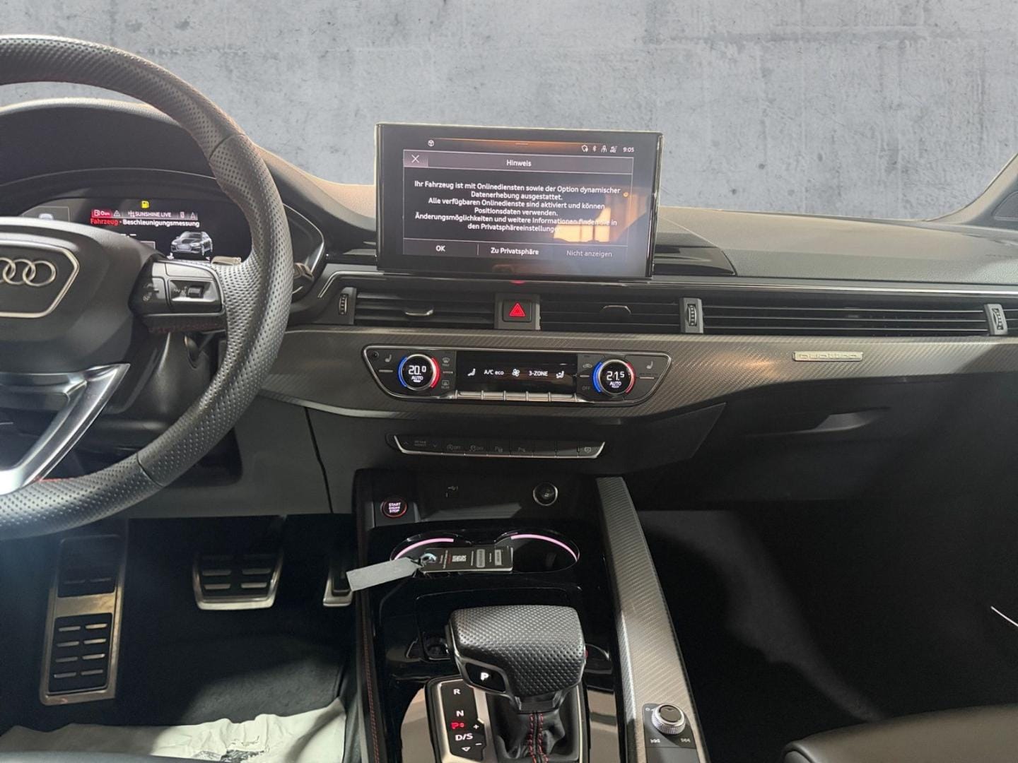 Bild über Audi RS 4 Avant TFSI quattro tiptronic - für weitere Informationen kontaktieren Sie den Audi Partner