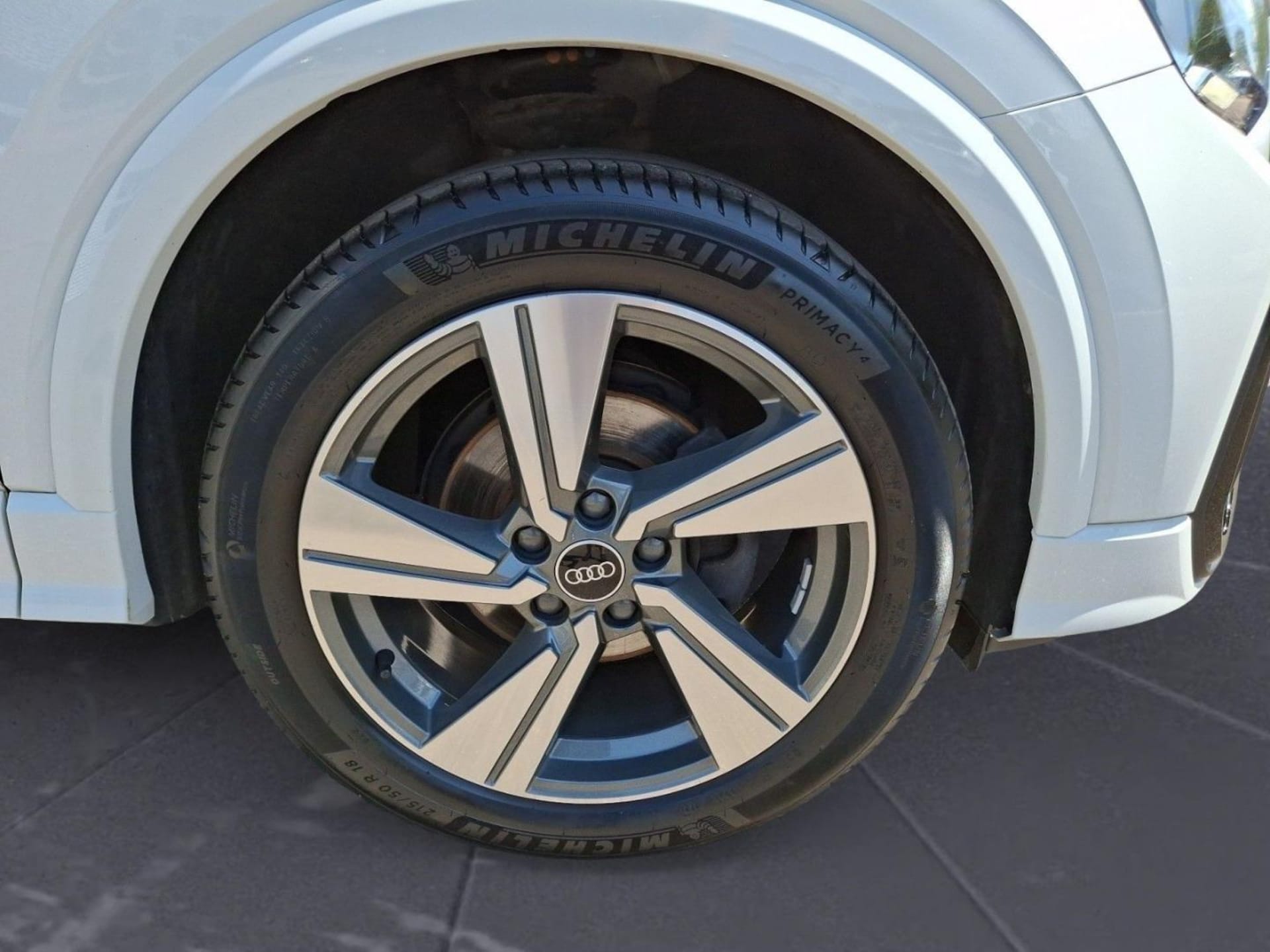 Audi Q2 S line