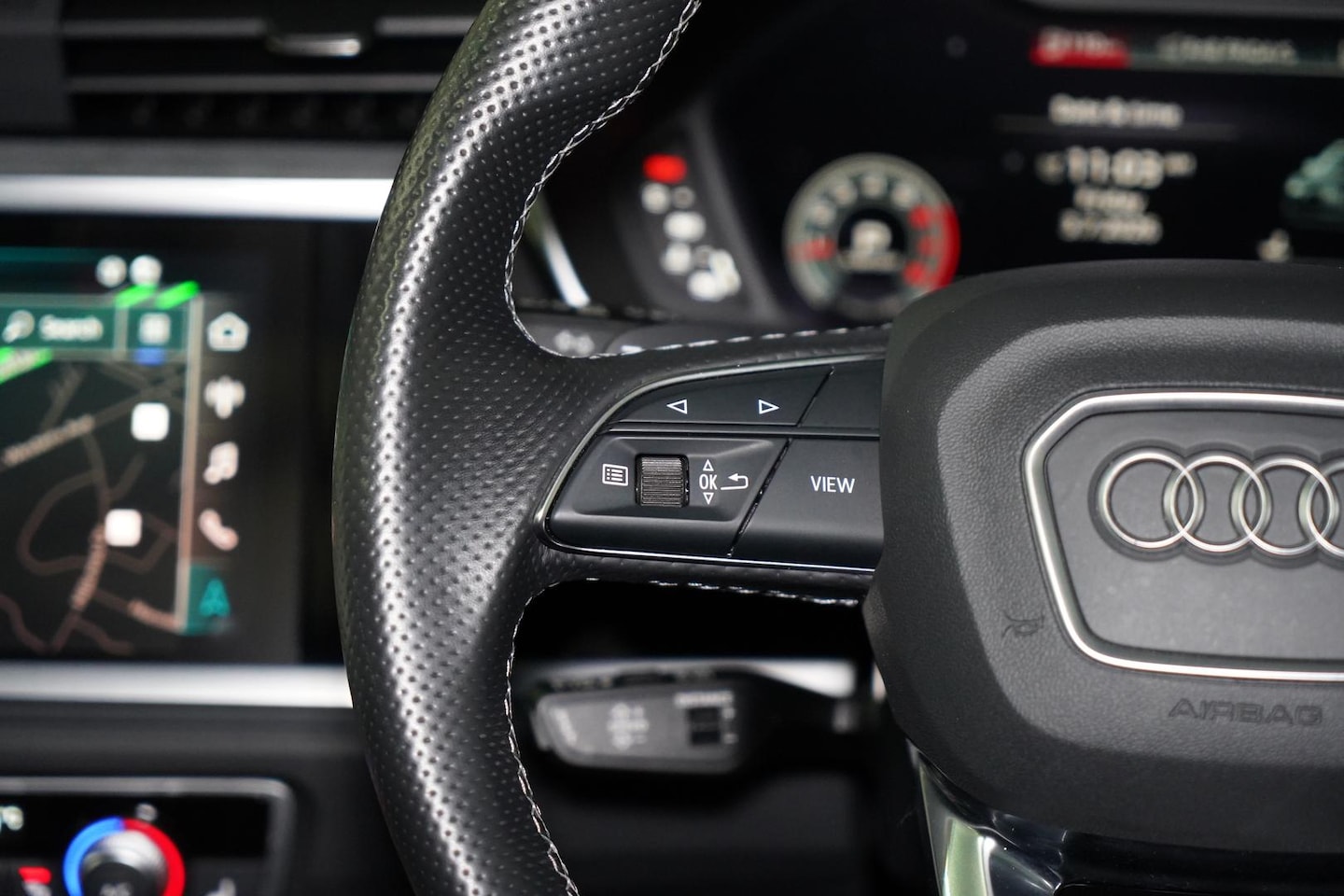 Image about Audi Q3 40 TFSI quattro S tronic