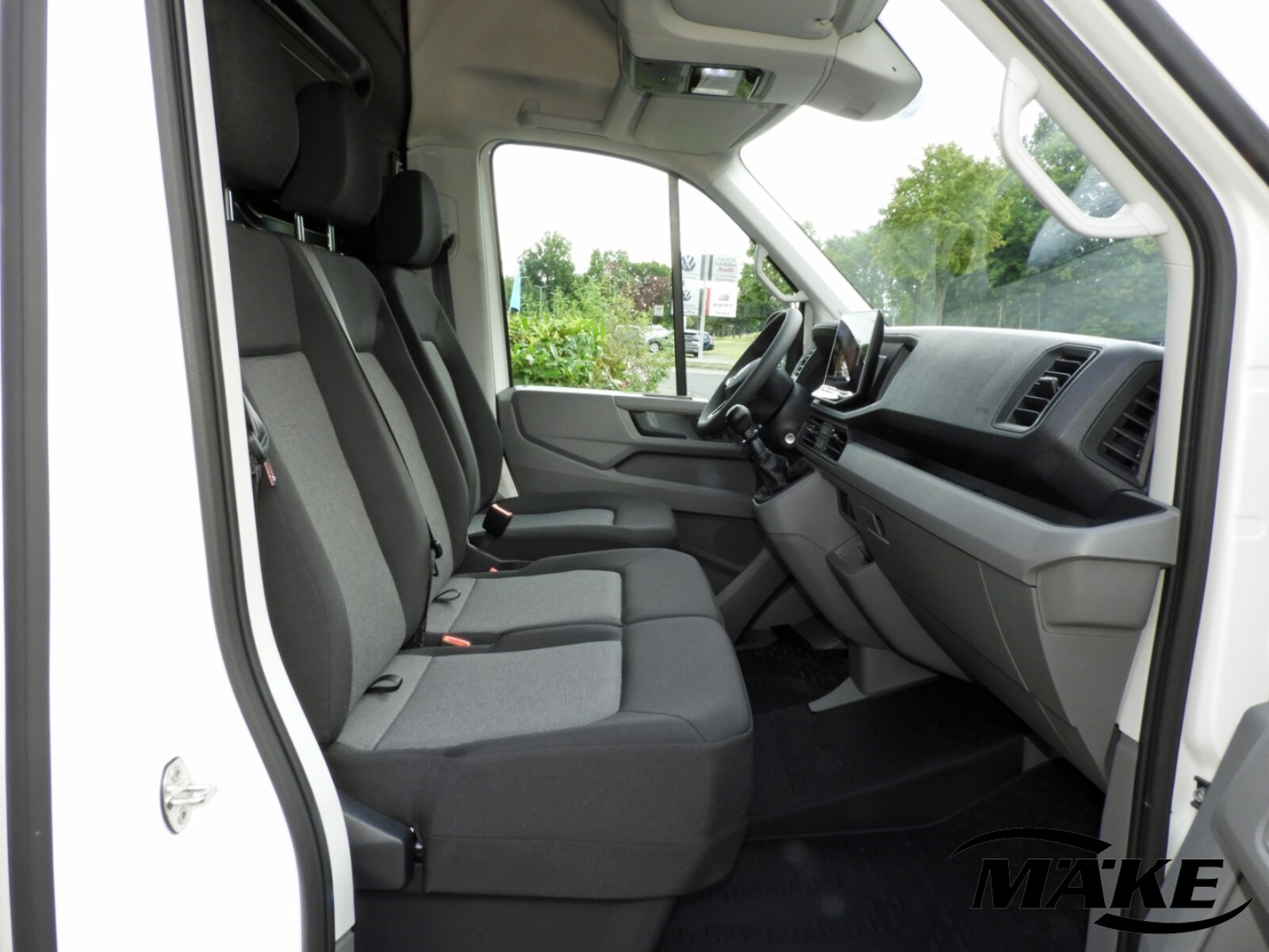 Volkswagen Crafter Kasten mittlerer Radstand – Bild 8