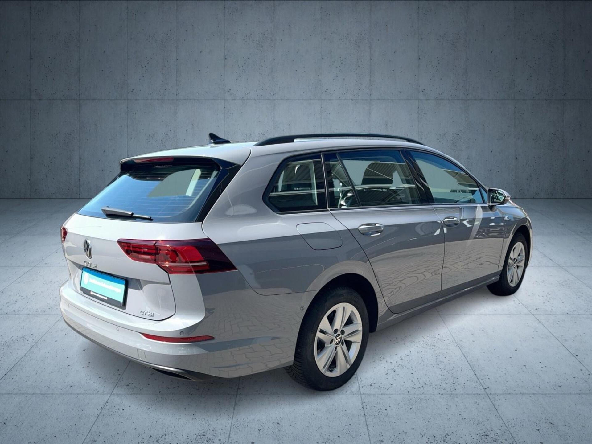 Volkswagen Golf Variant Life
