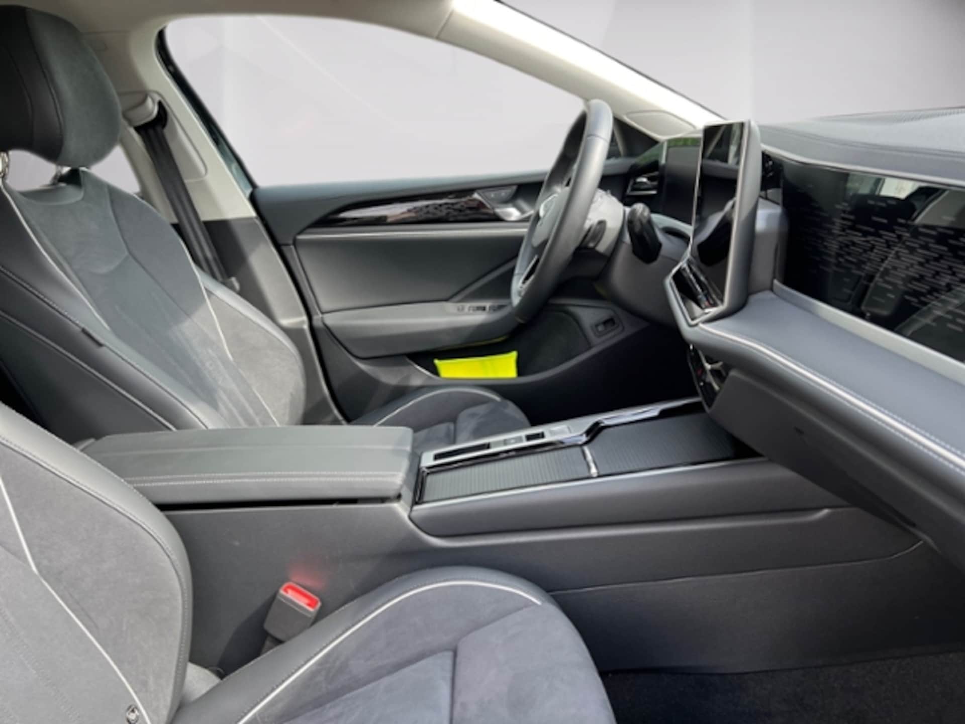 Volkswagen Passat Elegance