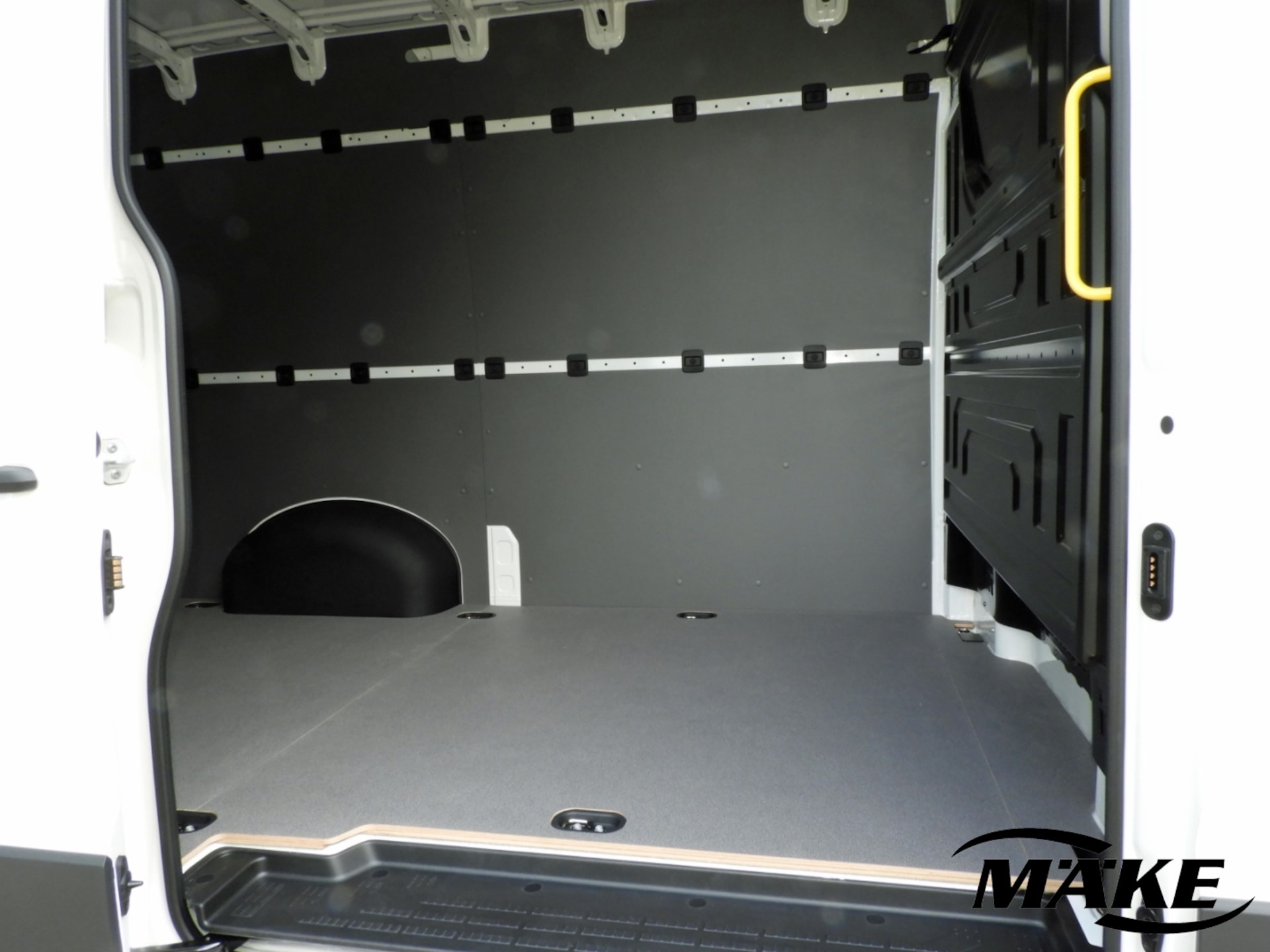Volkswagen Crafter Kasten mittlerer Radstand