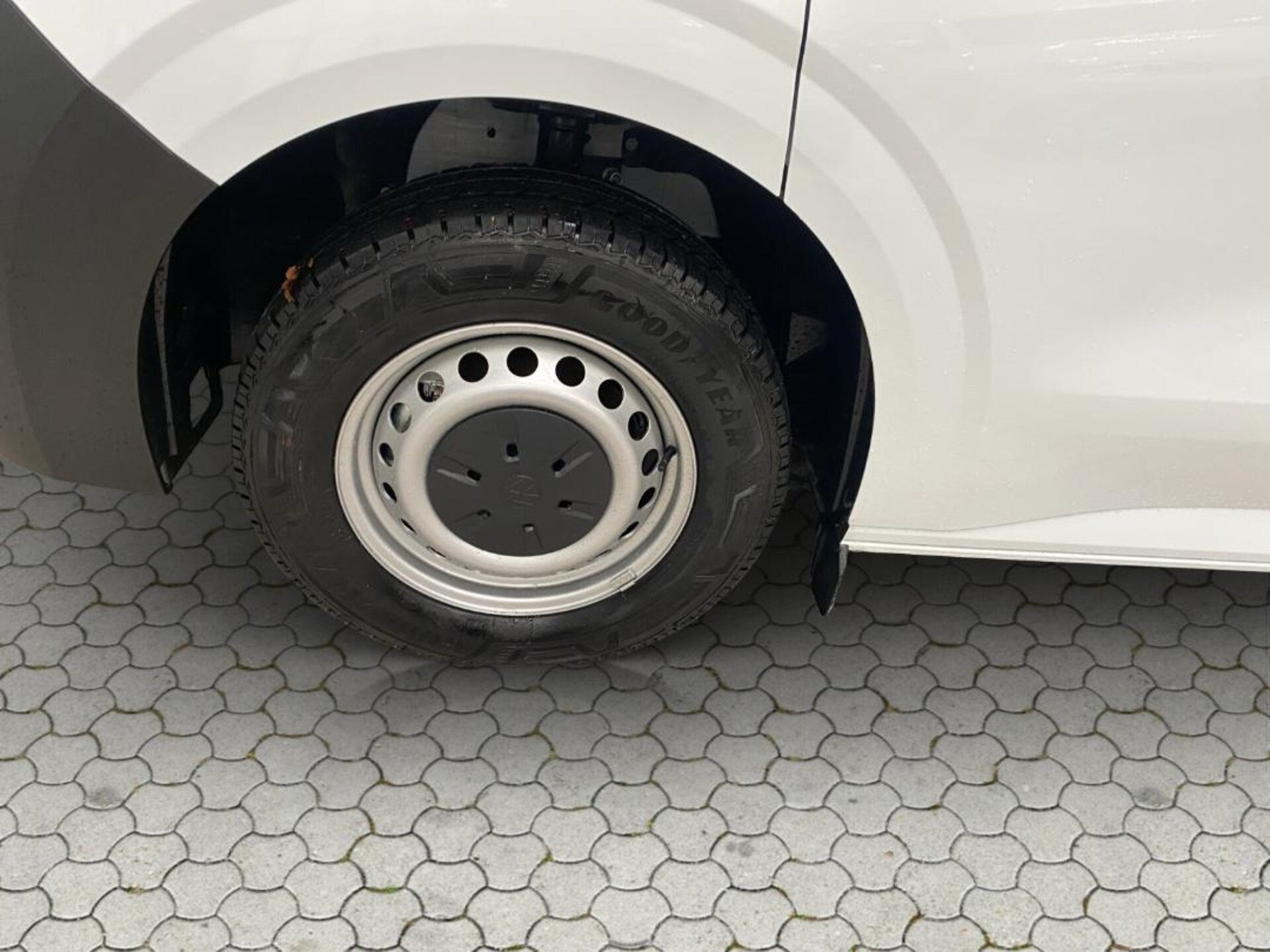 Volkswagen Transporter Kasten kurzer Radstand