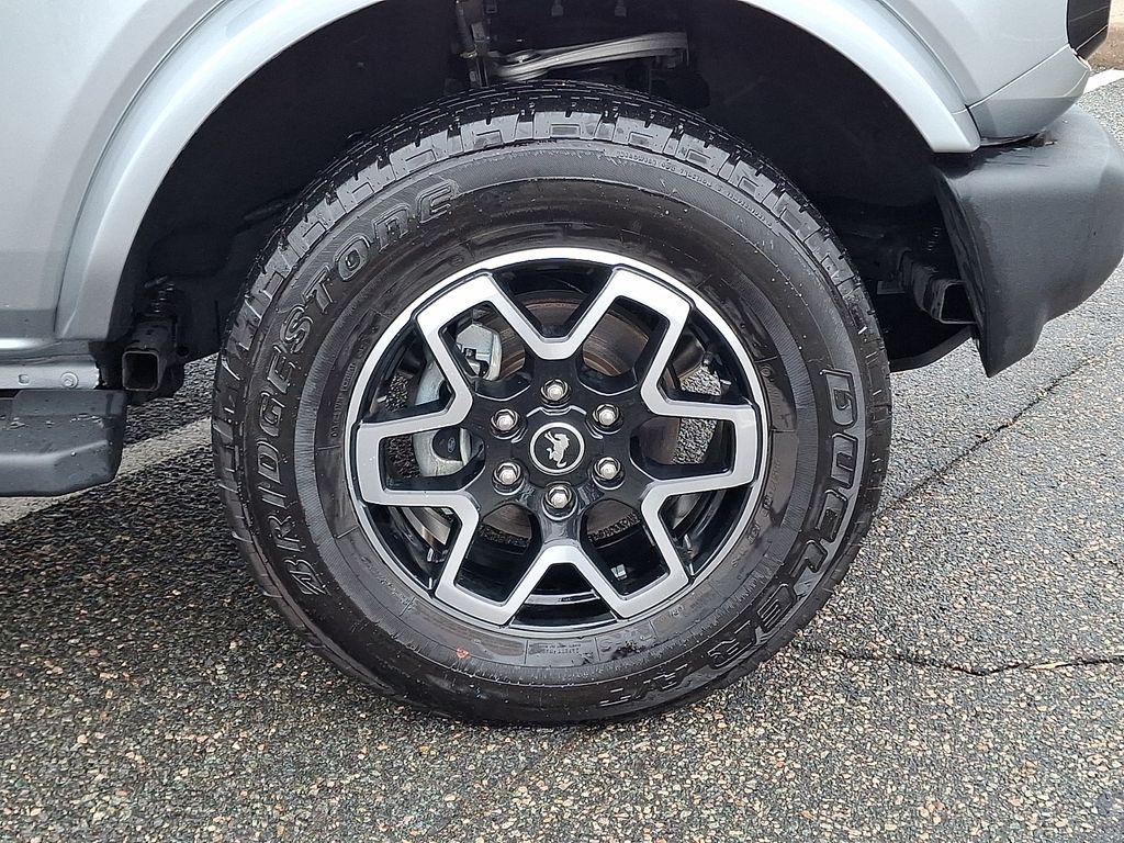 2023 Ford Bronco 4-Door Outer Banks - Photo 11