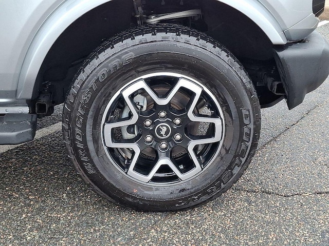 2023 Ford Bronco 4-Door Outer Banks - Photo 11