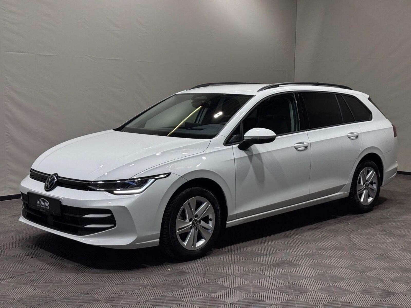 Volkswagen Golf Variant – Bild 2