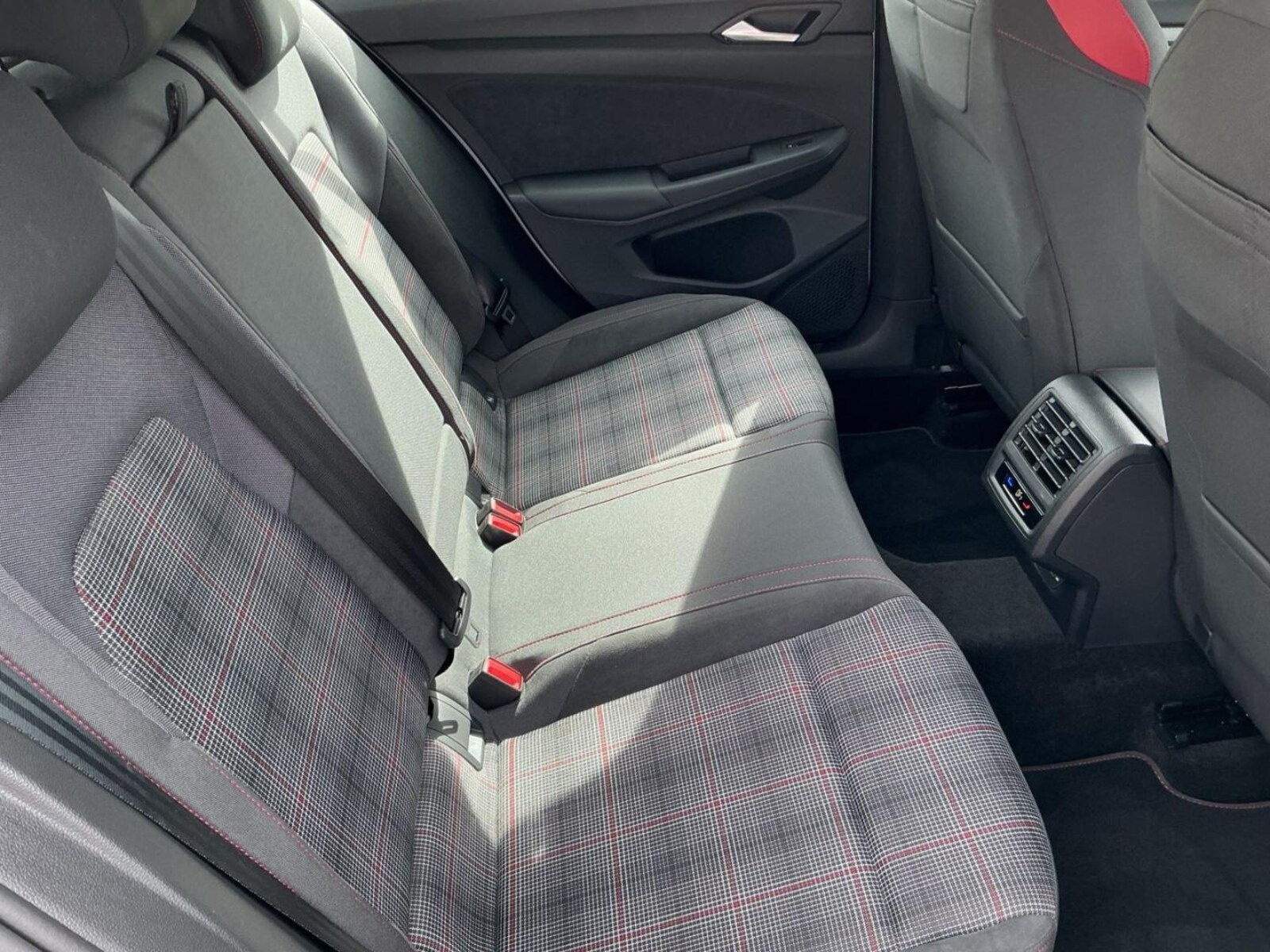 Volkswagen Golf – Bild 15