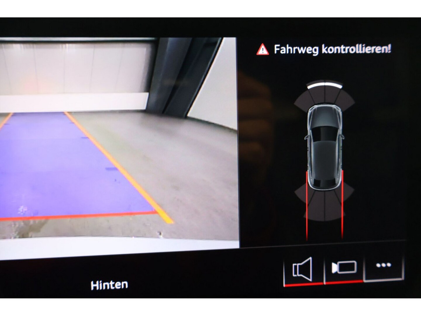 Bild über Audi Q5 Sportback 40 TDI quattro S tronic - für weitere Informationen kontaktieren Sie den Audi Partner