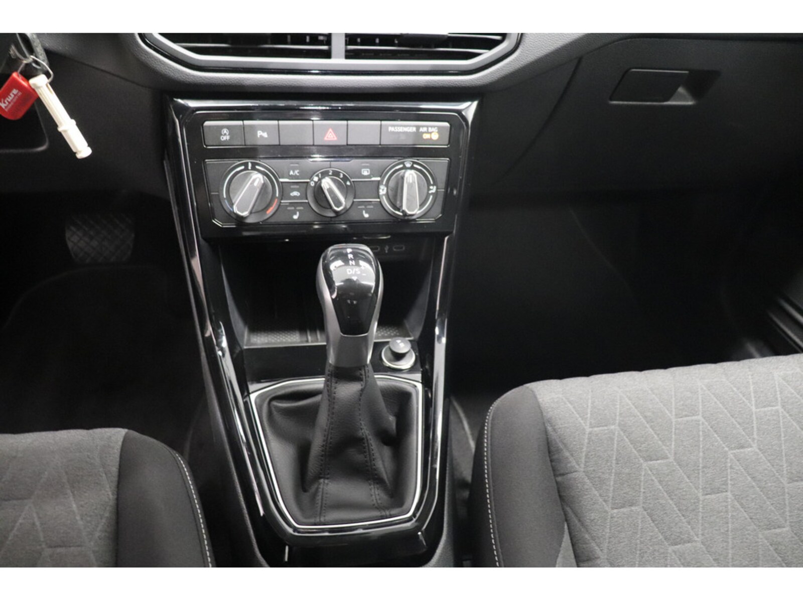 Volkswagen T-Cross – Bild 12