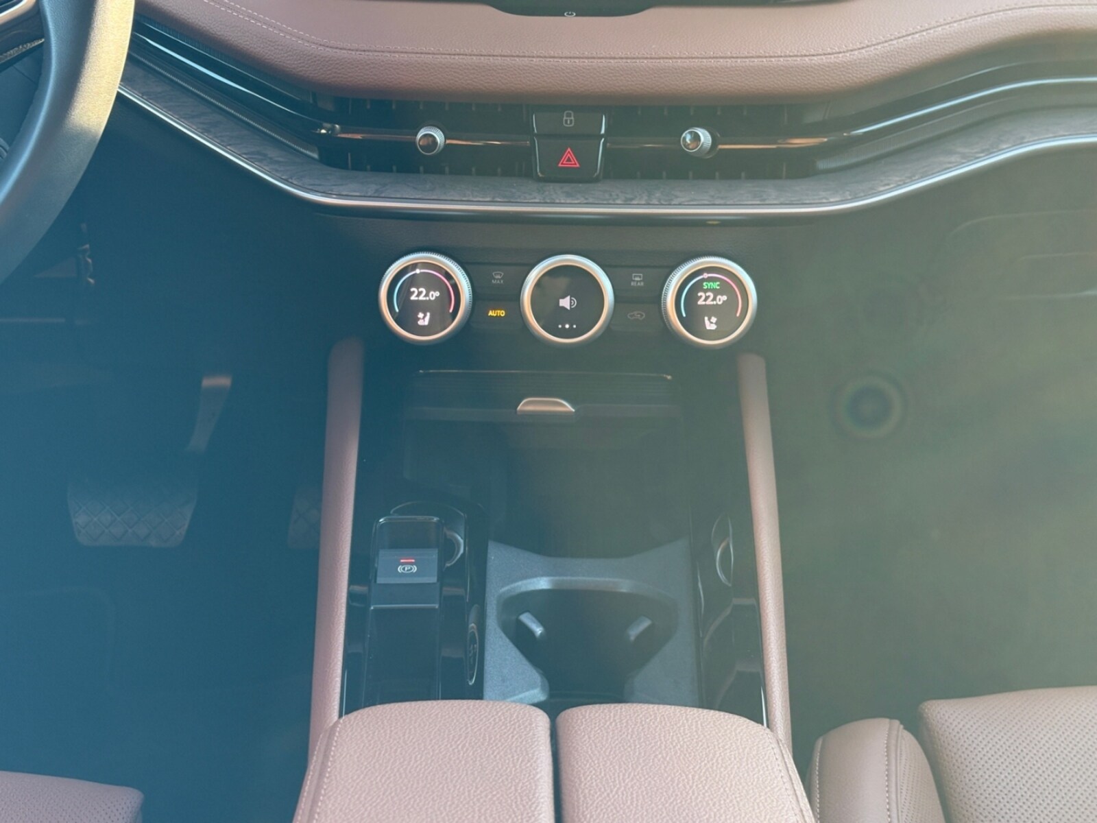 Škoda Superb Combi – Bild 10