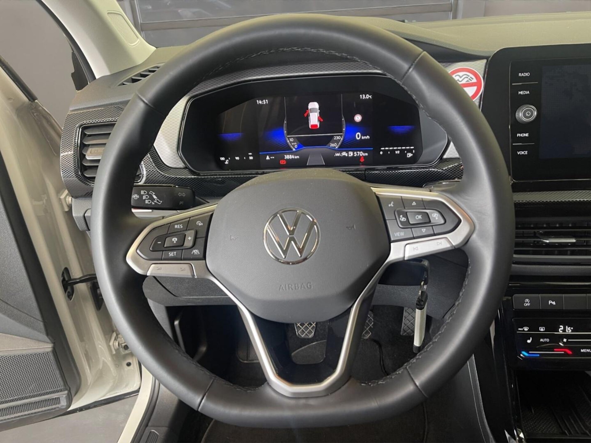 Volkswagen T-Cross Life