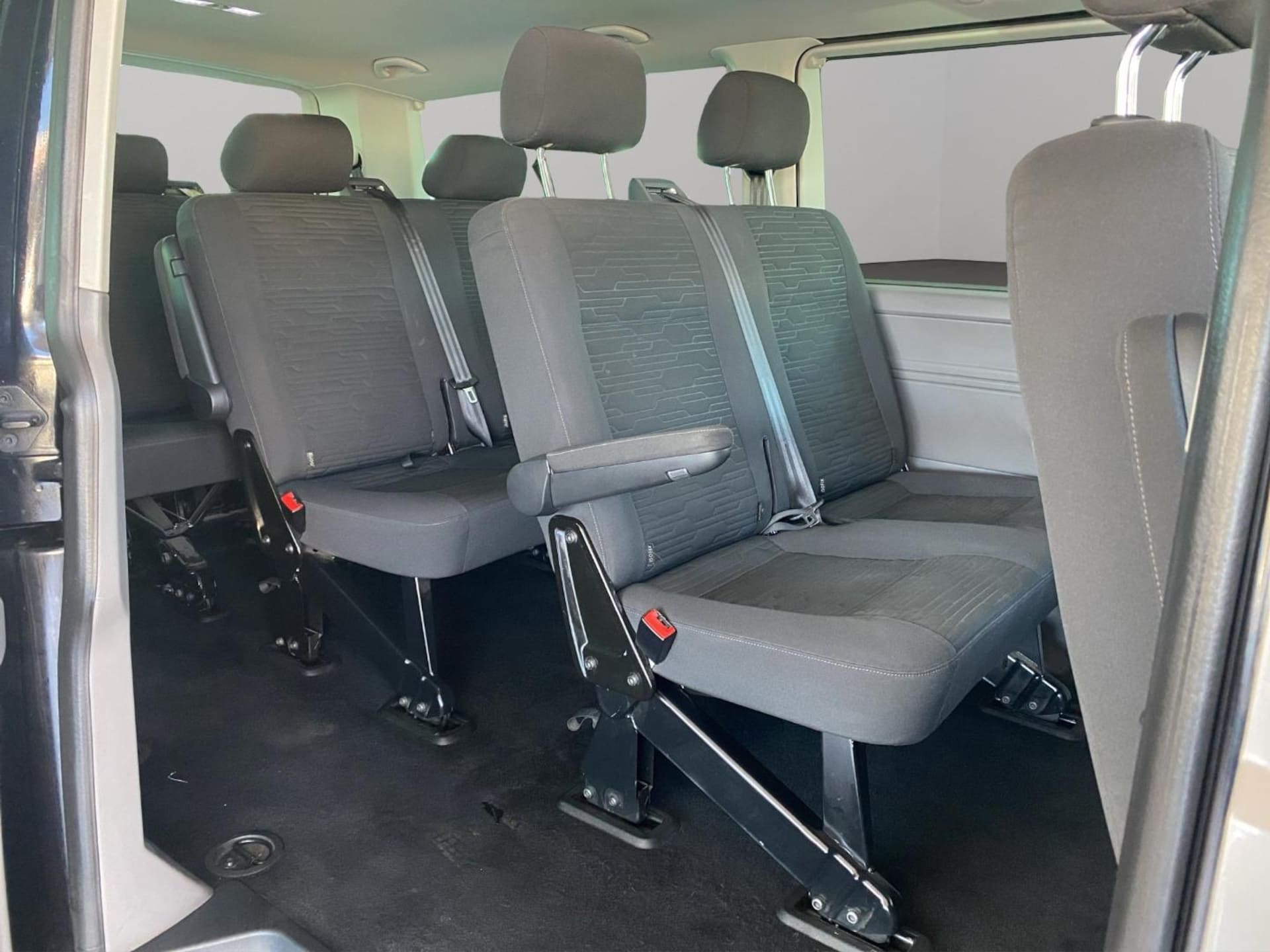Volkswagen T6.1 Caravelle langer Radstand Comfortline