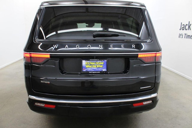2024 Jeep Wagoneer L