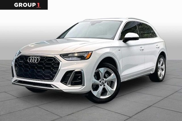 Photo of 2023 Audi Q5 