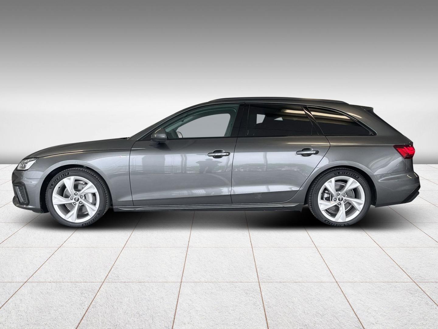 Image about Audi A4 Avant S line 40 TDI S tronic