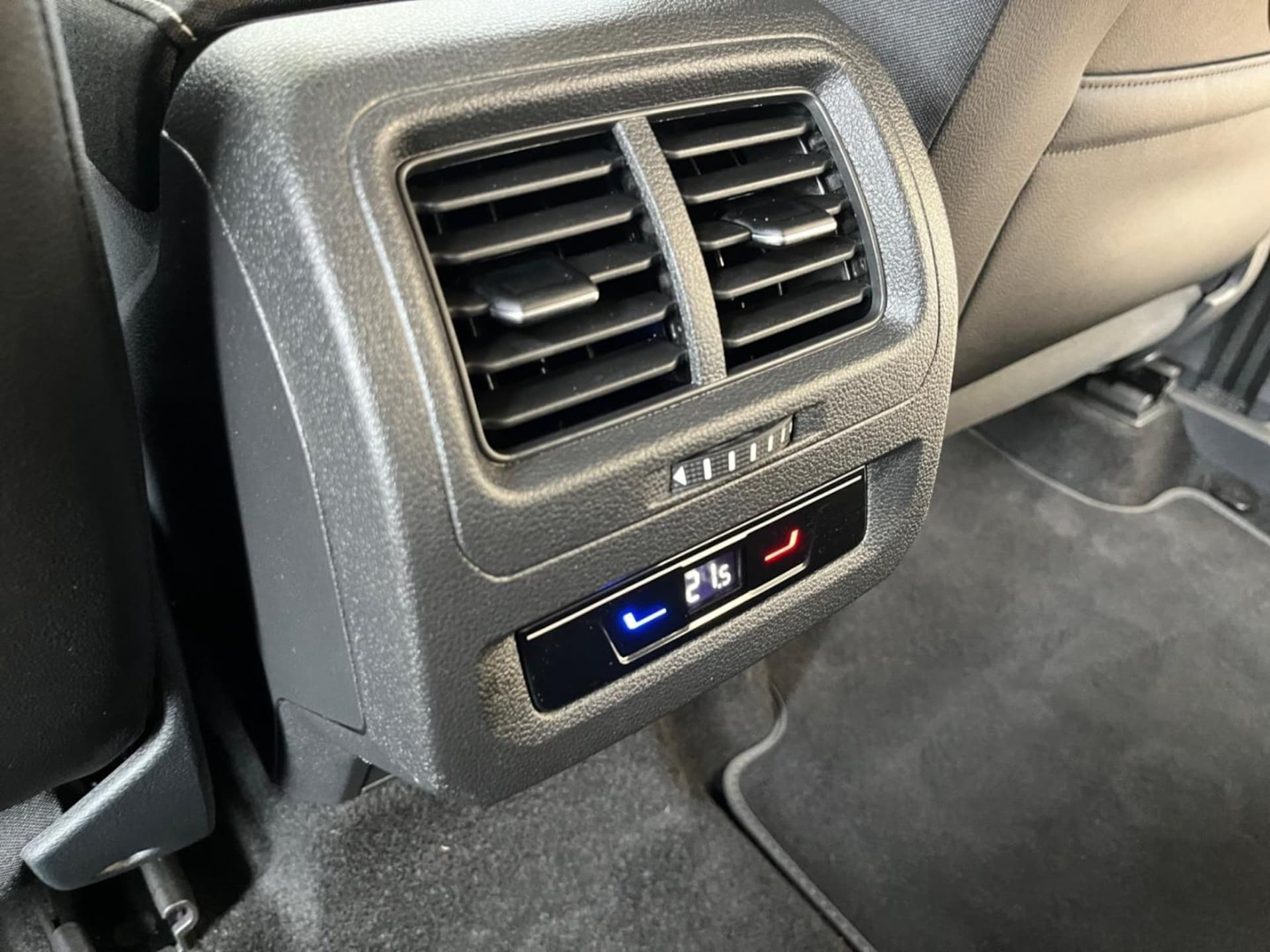 Volkswagen Touran Active