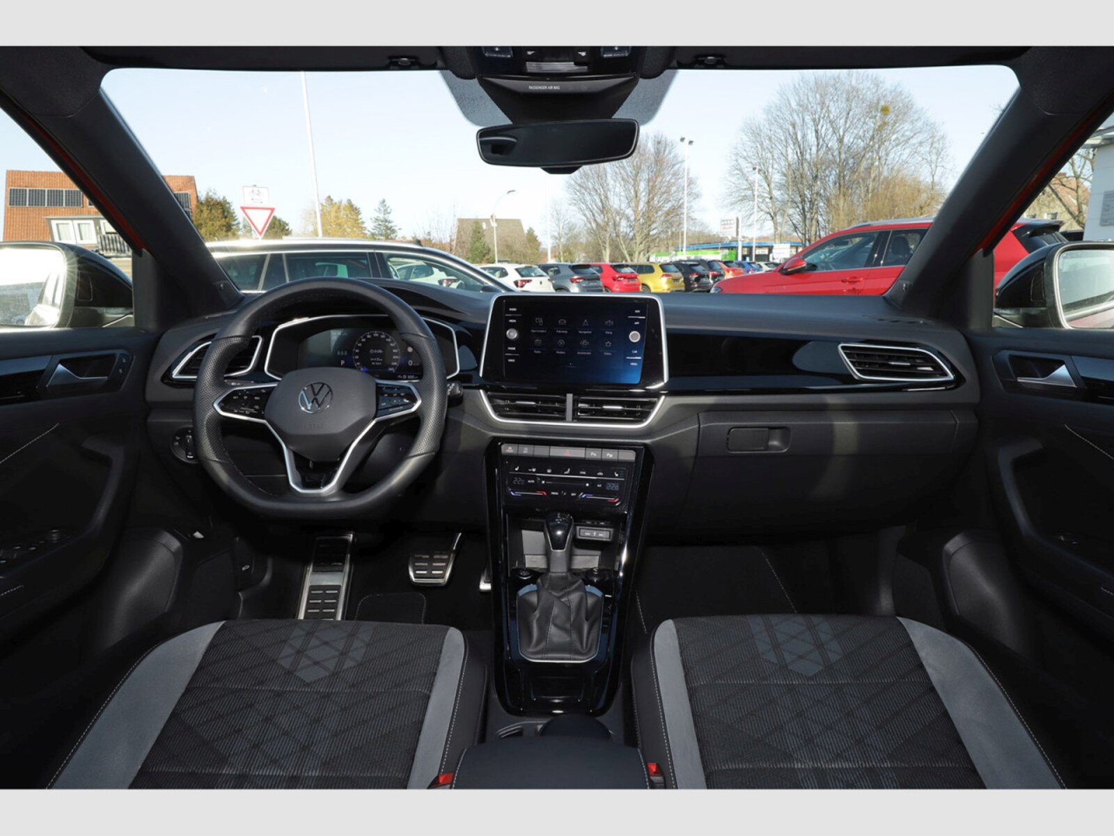 Volkswagen T-Roc – Bild 10