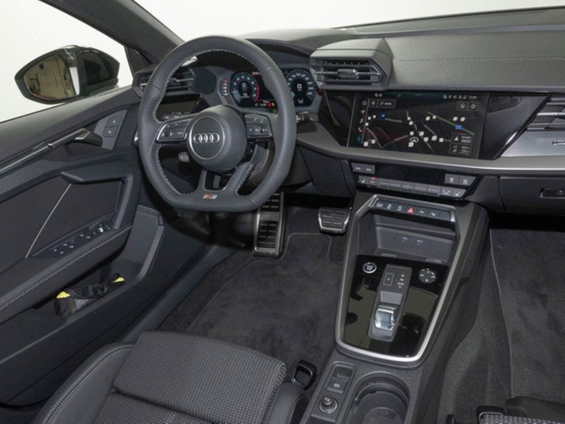 Audi A3 Sportback S line