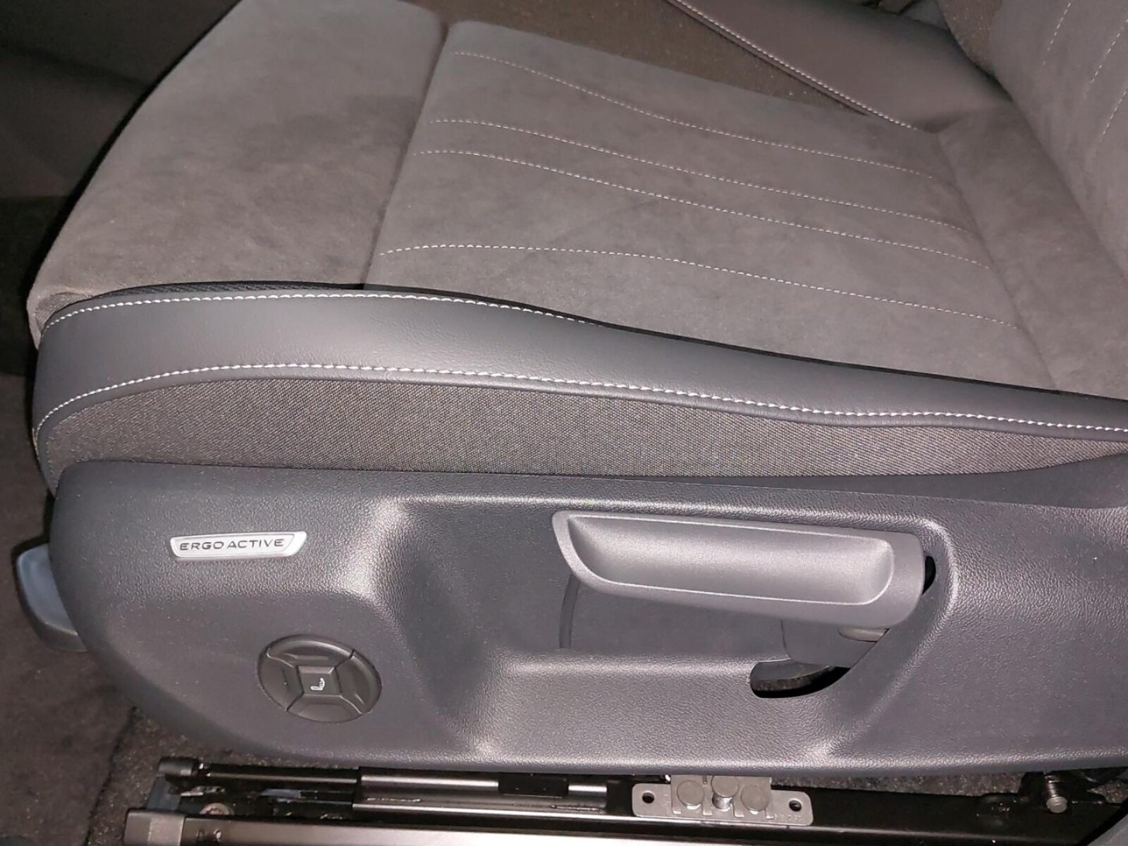 Volkswagen T-Roc – Bild 14