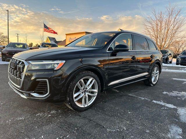 2025 Audi Q7 55 Premium Plus quattro Tiptronic's photo