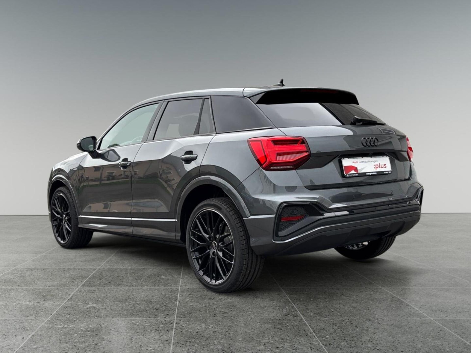 Audi Q2 S line