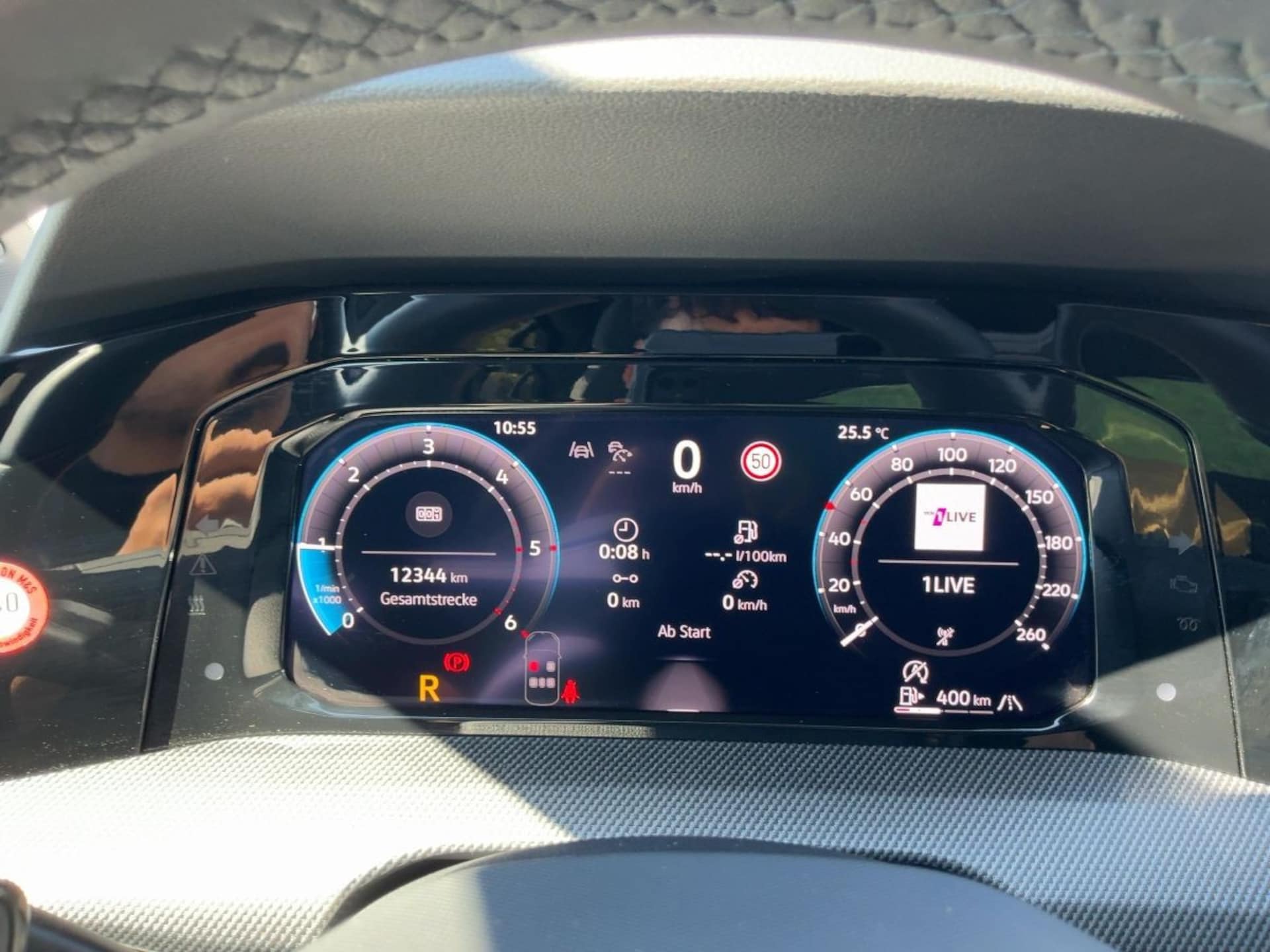 Volkswagen Golf R-Line