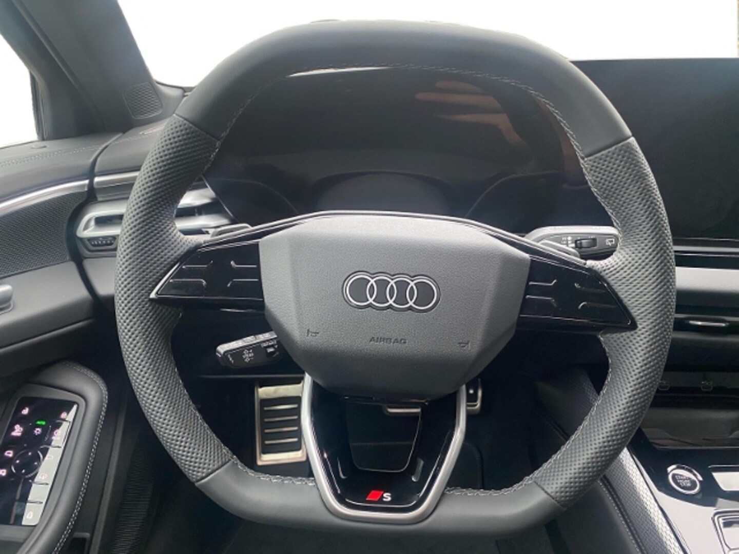 Bild über Audi A5 Avant TFSI S tronic - für weitere Informationen kontaktieren Sie den Audi Partner
