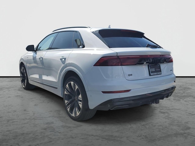 2026 Audi Q8