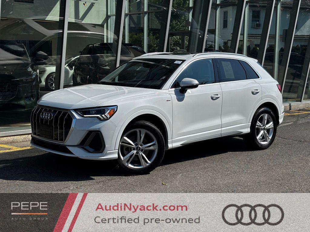 2023 Audi Q3 45 TFSI S Line Premium Plus quattro's photo