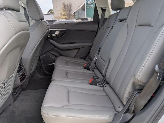 2026 Audi Q7 Premium Plus - Photo 16
