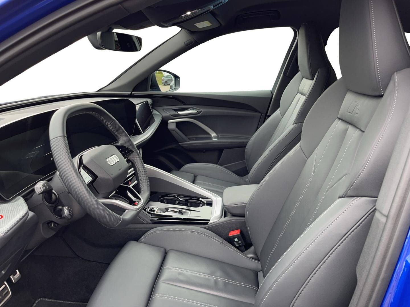 Bild über Audi Q5 Sportback TFSI quattro 150 kW S tronic - für weitere Informationen kontaktieren Sie den Audi Partner