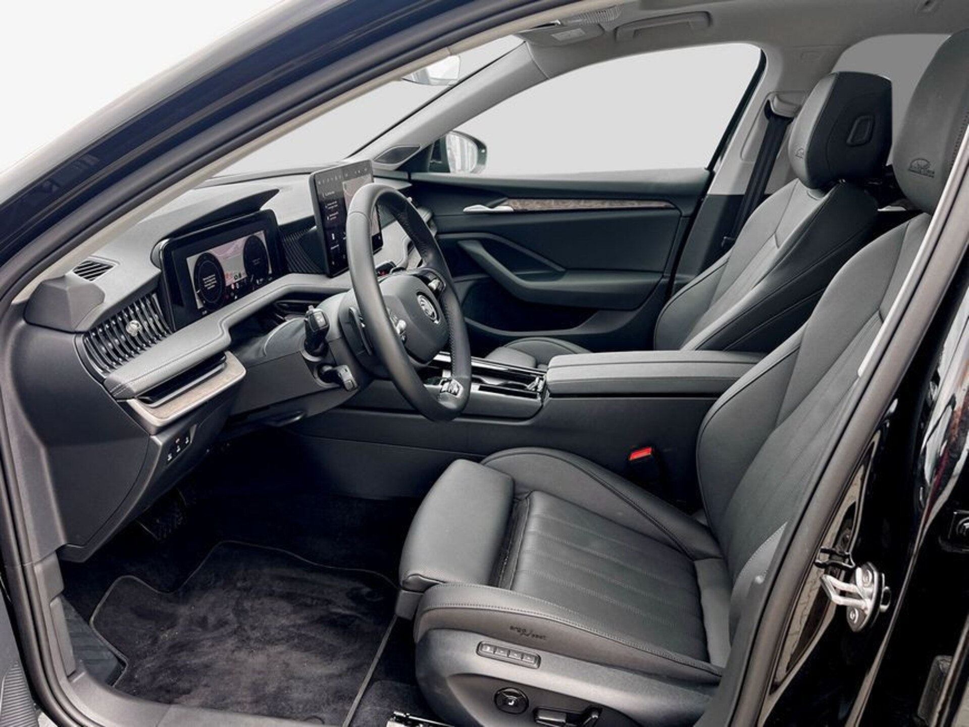 Skoda Superb Combi Laurin & Klement