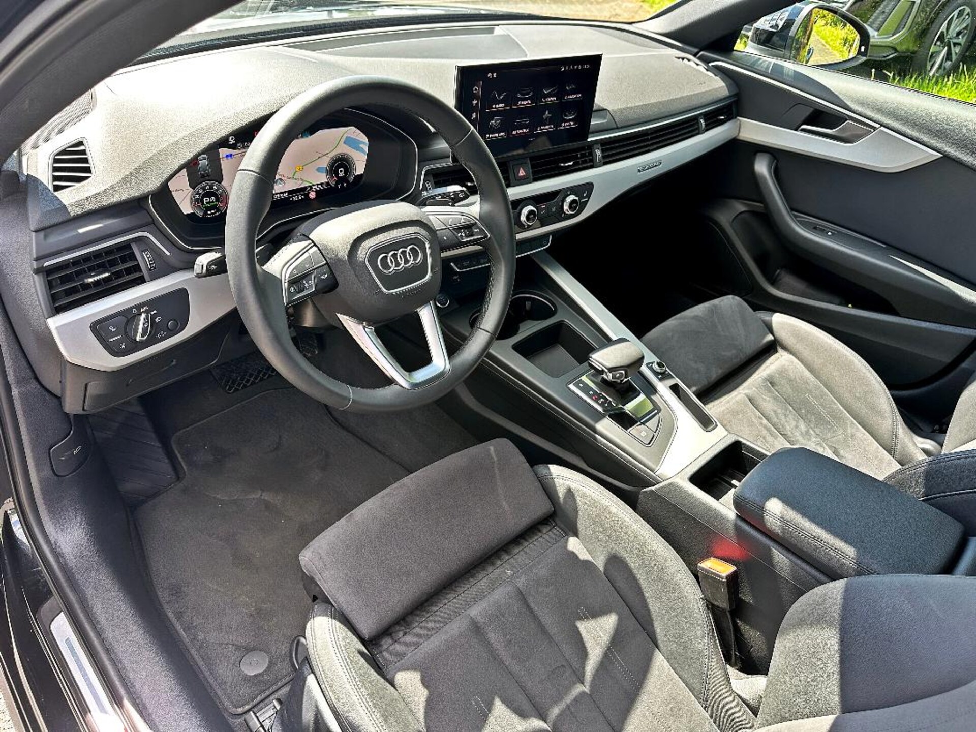 Audi A4 Avant S line