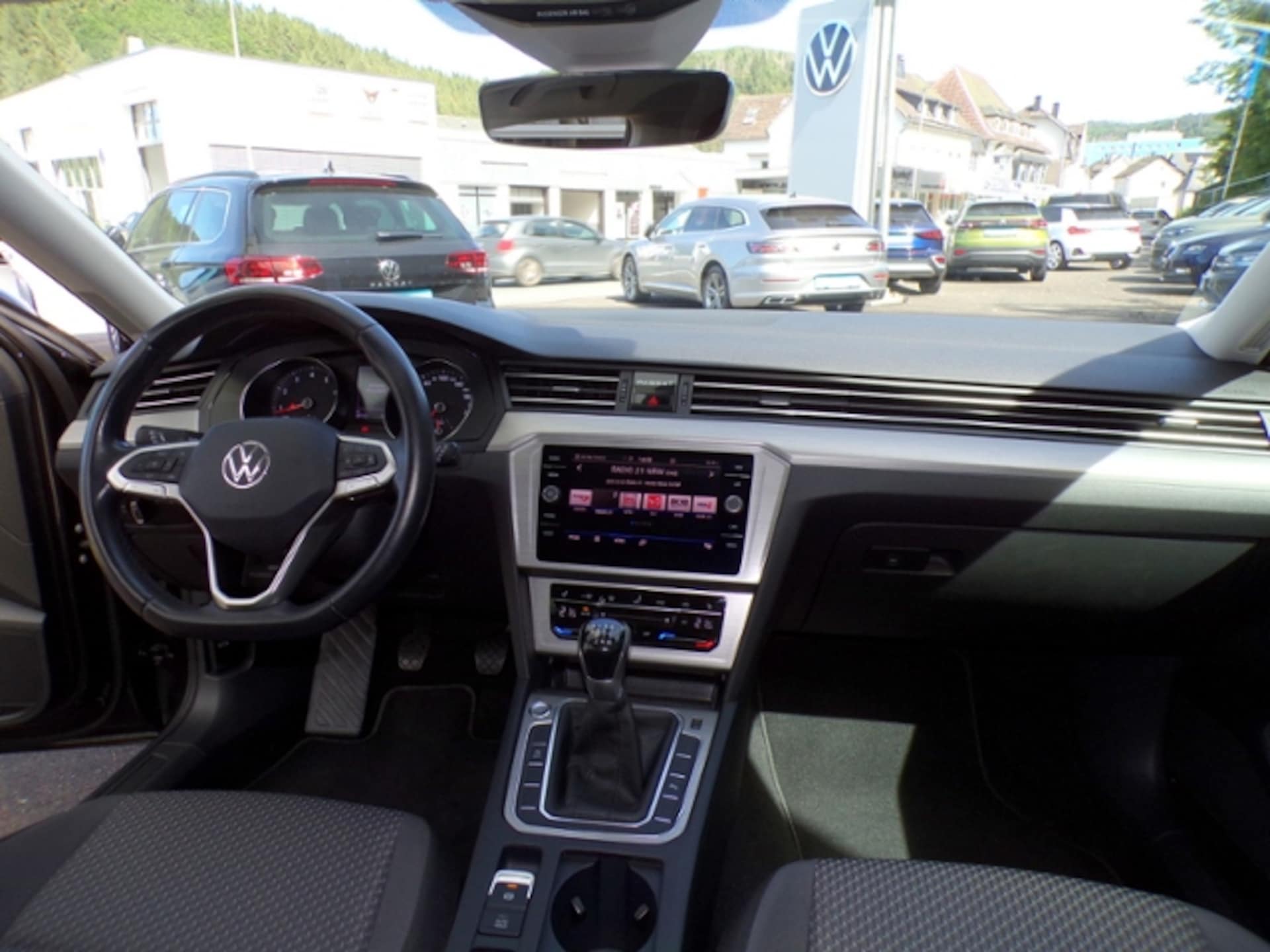 Volkswagen Passat Variant Basis-Modell