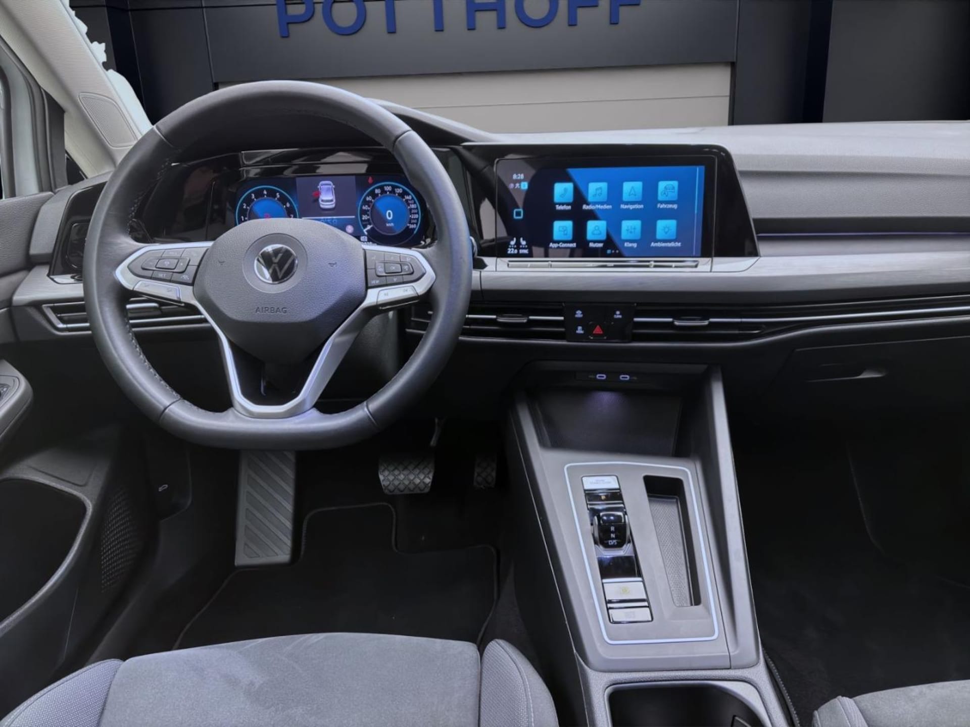 Volkswagen Golf Style