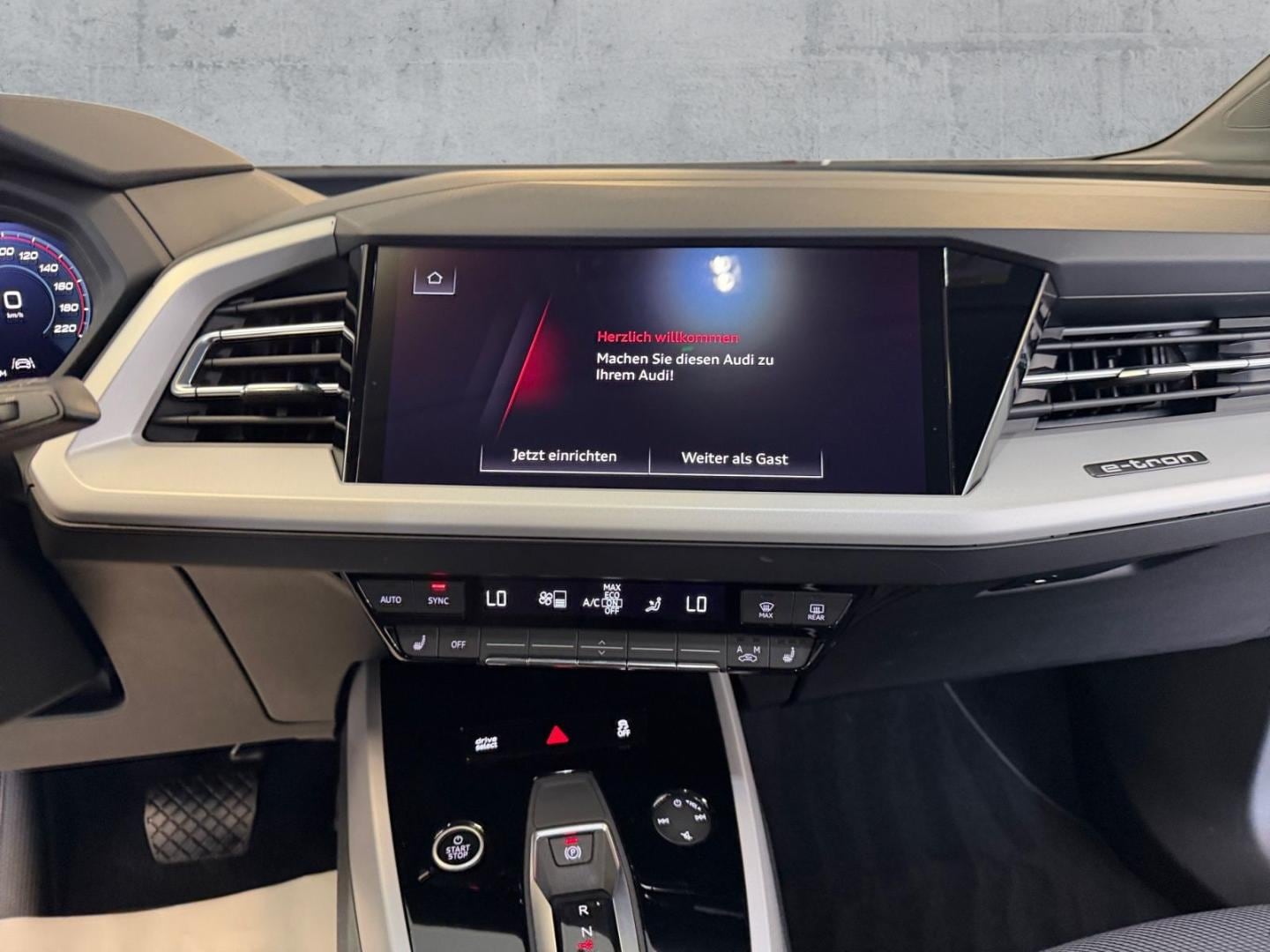 Bild über Audi Q4 e-tron 35 e-tron - für weitere Informationen kontaktieren Sie den Audi Partner