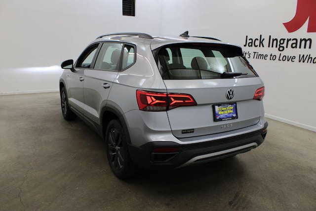 2024 Volkswagen Taos