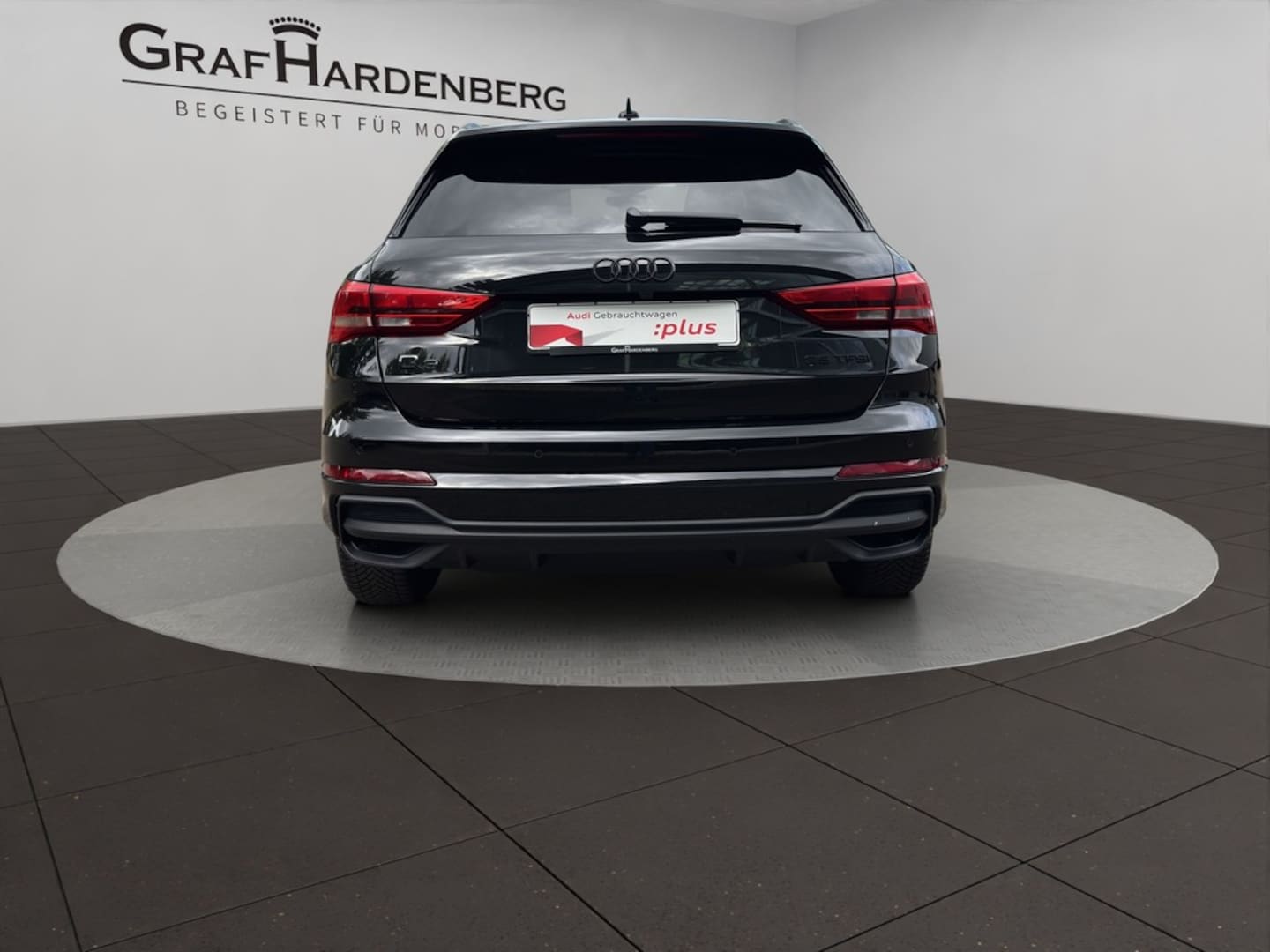 Bild über Audi Q3 S line 35 TFSI S tronic - für weitere Informationen kontaktieren Sie den Audi Partner