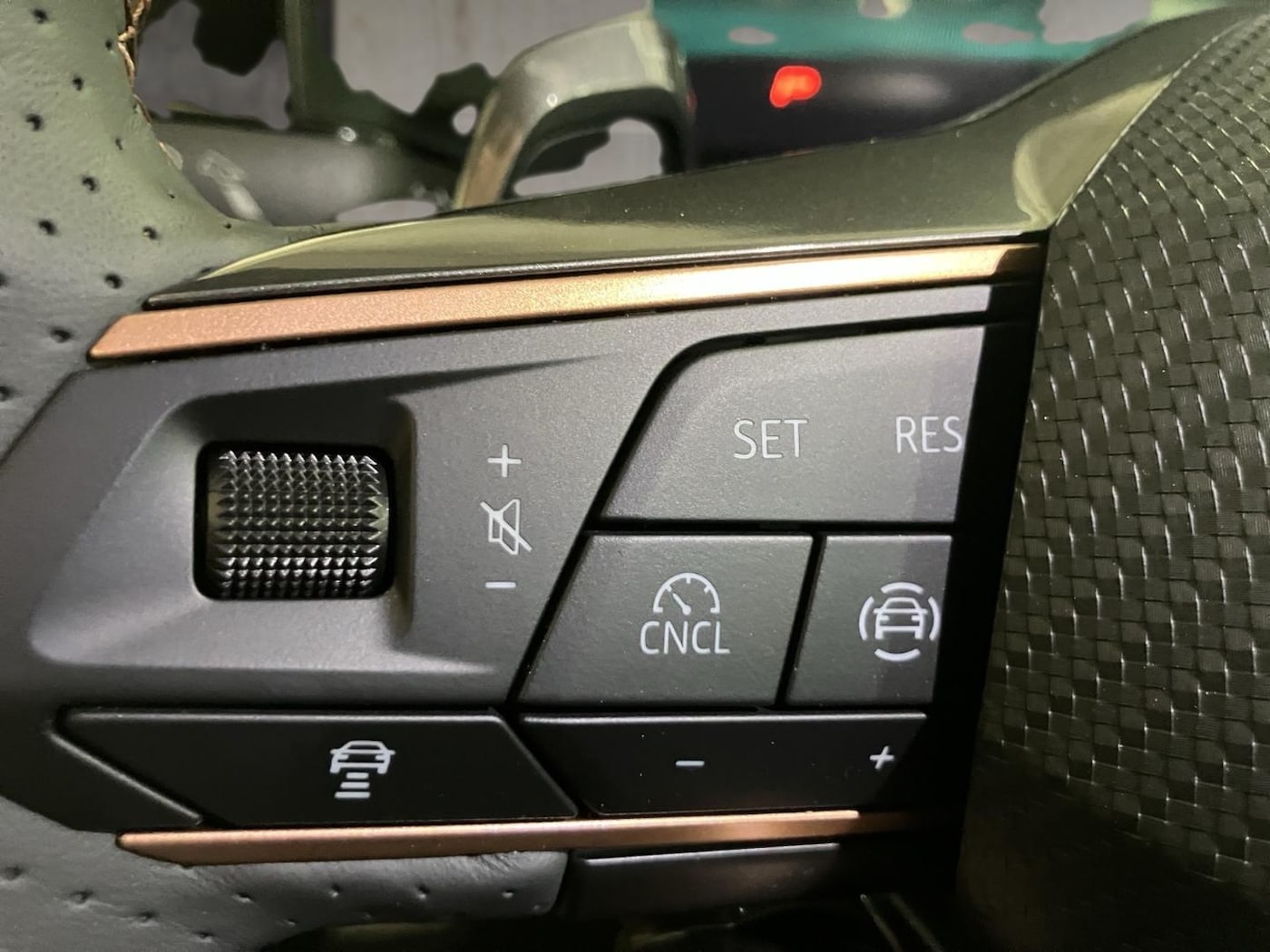 CUPRA Formentor 1.5 eTSI DSG 110 kW (150 CV) — photo 9