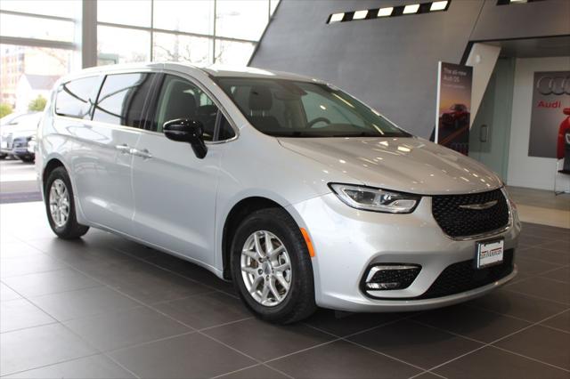 2024 Chrysler Pacifica