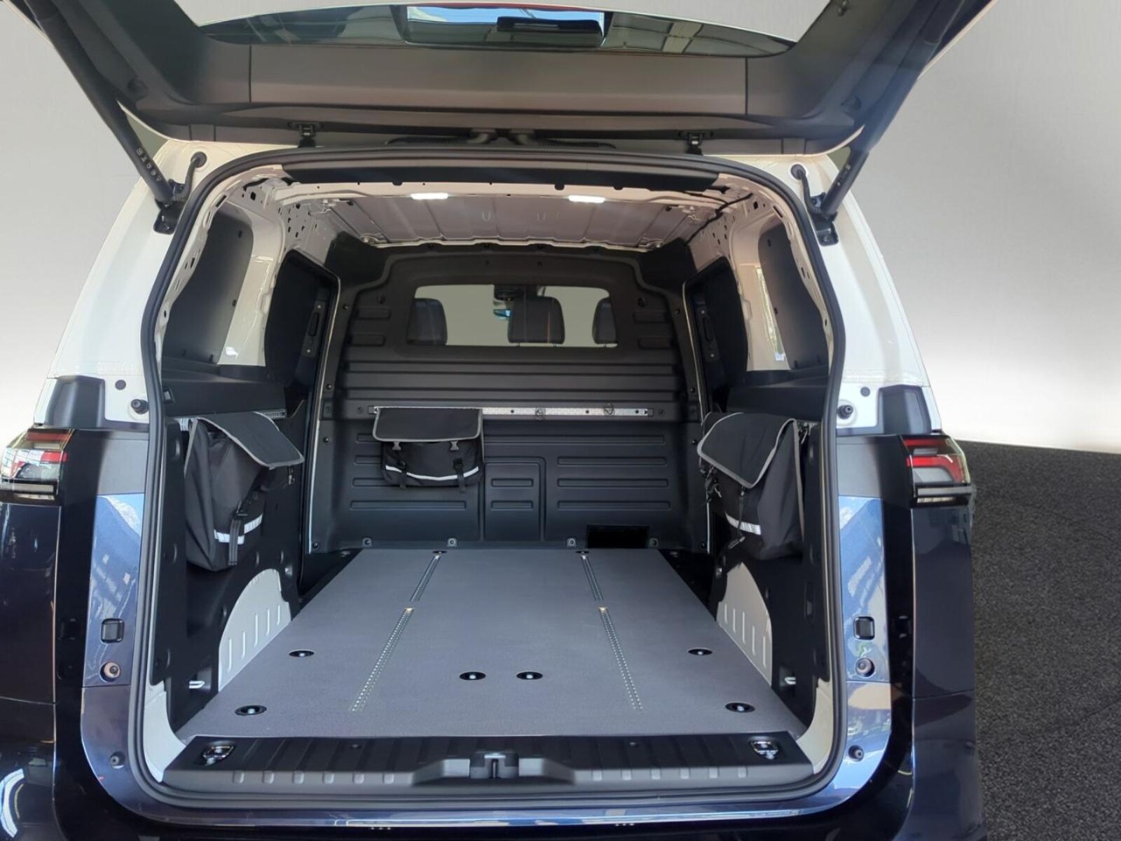 Volkswagen ID. Buzz Cargo – Bild 6